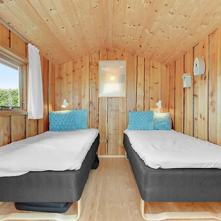 Strandhaus Mit 3 Schlafzimmern In Aabenraa * Aabenraa