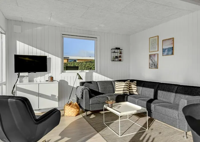 Three-bedroom In Ferienhaus